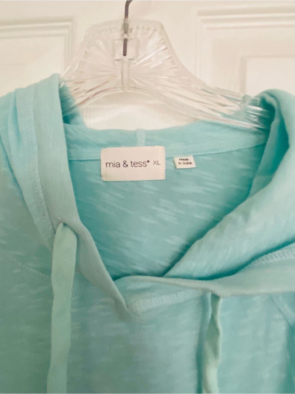 Mint Green Hooded Lightweight Women's Sweater - Mia & Tess. XL. Make Offer. - Picture 2 of 3